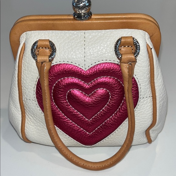 Like New Brighton Mini Heart Leather Kisslock Crossbody Purse (white and pink) - Picture 14 of 16